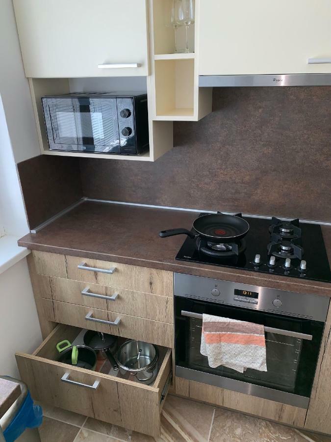 Apartament Tt10 Botanicka เตอร์นาวา ภายนอก รูปภาพ