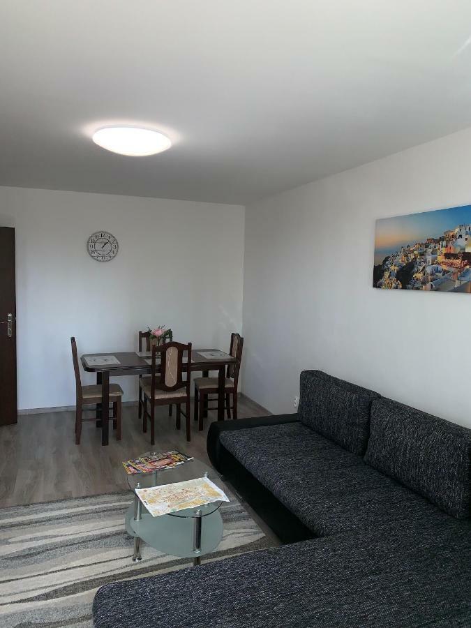 Apartament Tt10 Botanicka เตอร์นาวา ภายนอก รูปภาพ